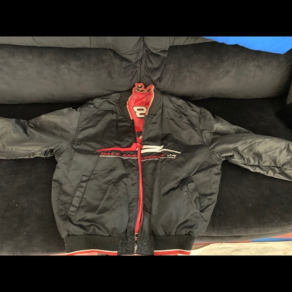 Dale Earnhardt JR Budweiser Racing Jacket 2-Sides - Picture 6 of 6